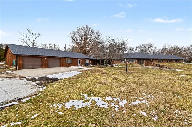 $730,000 | 19190 State Avenue, Tonganoxie, KS 66086