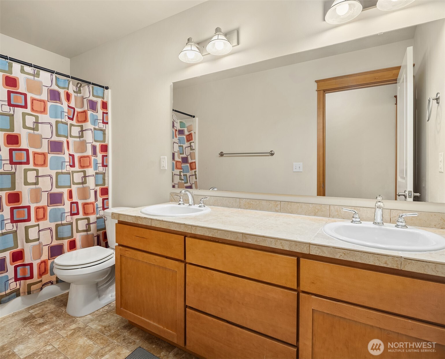 18430 42nd Avenue Southeast Bothell, WA 98012 - Photo 22 of 30