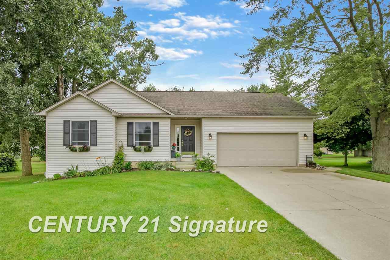 9385 Coldwater Road Flushing, MI 48433 - Photo 1 of 22