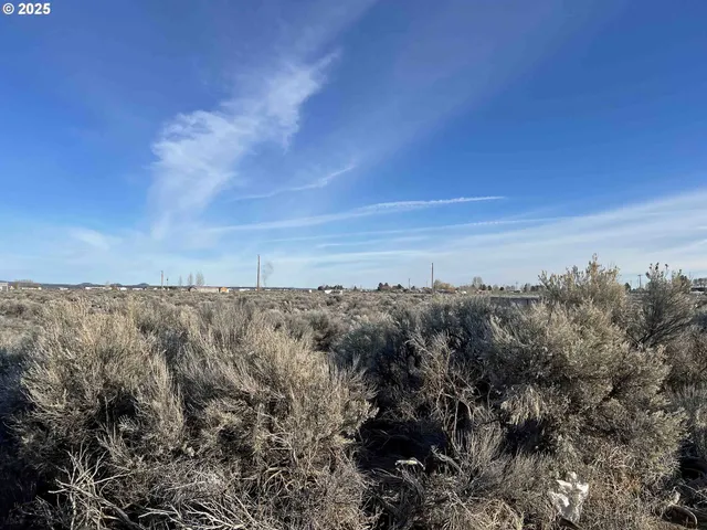 a view of a large building