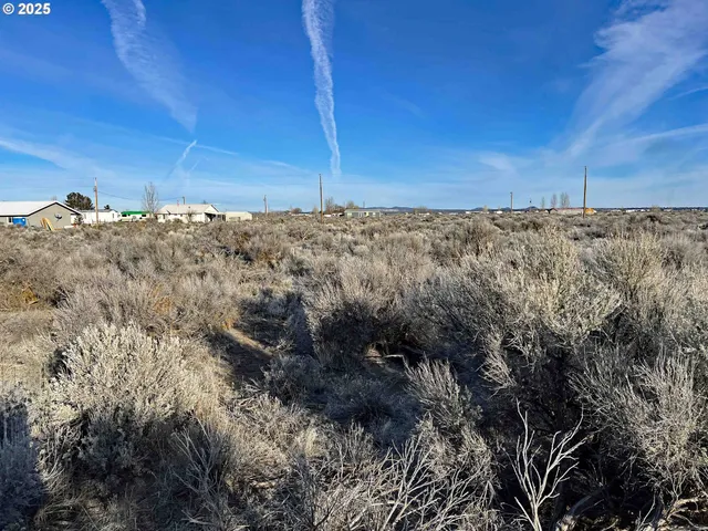 a view of a large building
