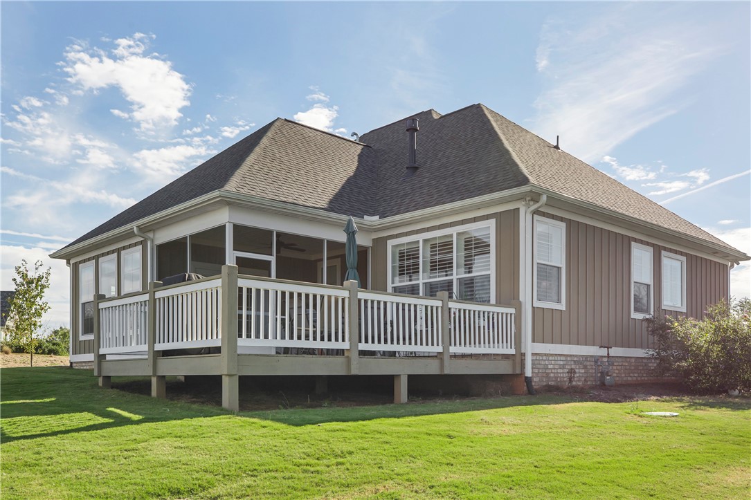 515 Paramount Drive Seneca, SC 29678 - Photo 7 of 40 Gallery Image 7