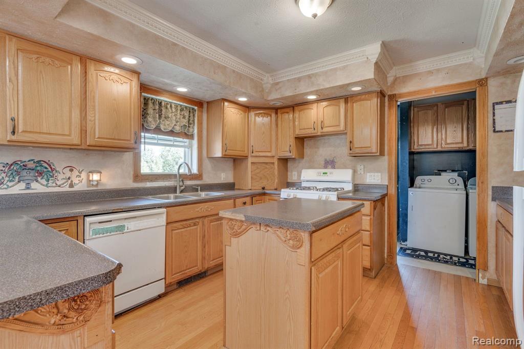 6066 Marsh Road Marine City, MI 48039 - Photo 8 of 33 Gallery Image 8