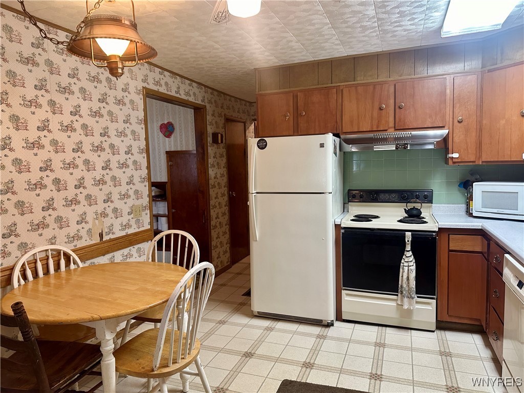 3442 Suckerbrook Road Perry, NY 14530 - Photo 8 of 18 Kitchen