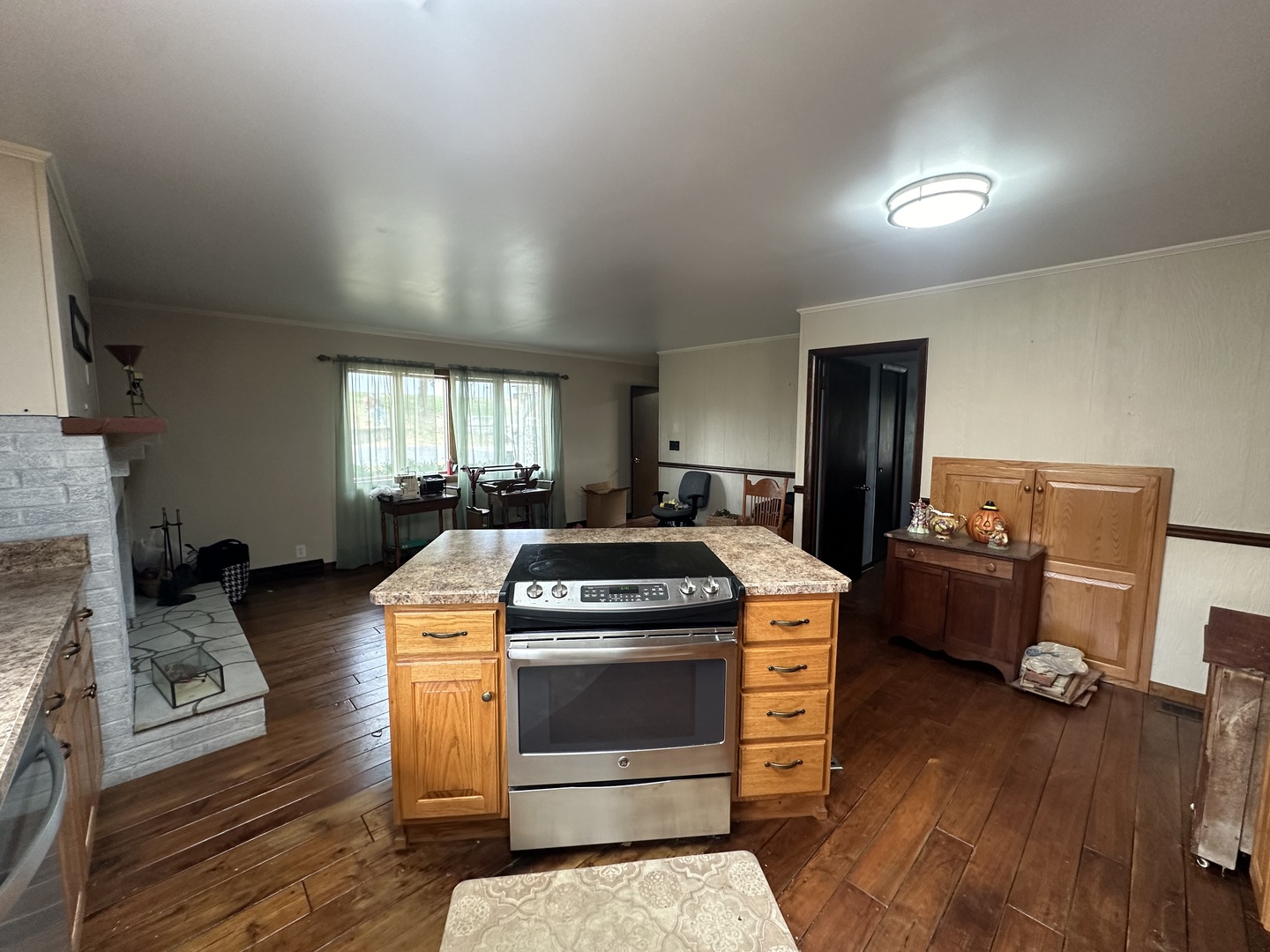 10015 Stichter Street Fenton, IL 61251 - Photo 12 of 35 a kitchen with stainless steel appliances granite countertop a stove and a refrigerator