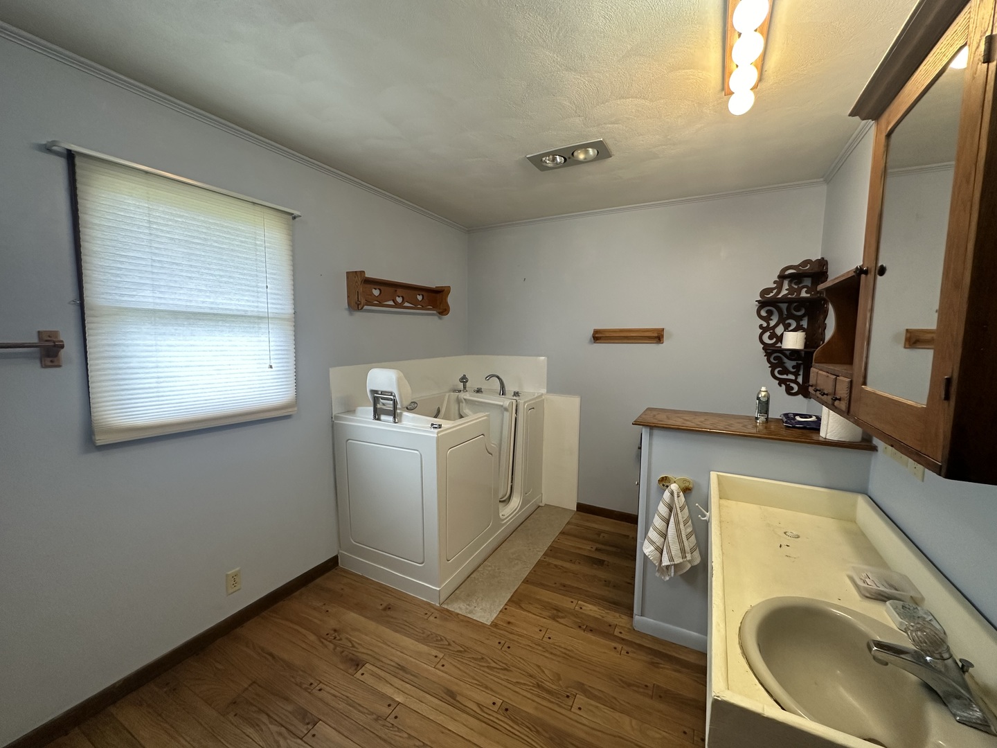10015 Stichter Street Fenton, IL 61251 - Photo 20 of 35 a view of a storage & utility room with a washer dryer