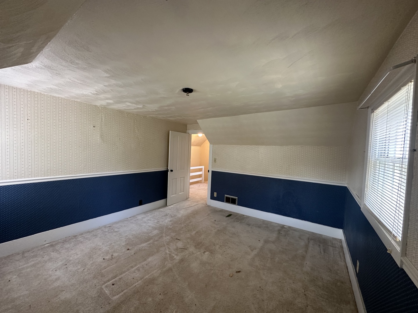 10015 Stichter Street Fenton, IL 61251 - Photo 24 of 35 a view of an empty room