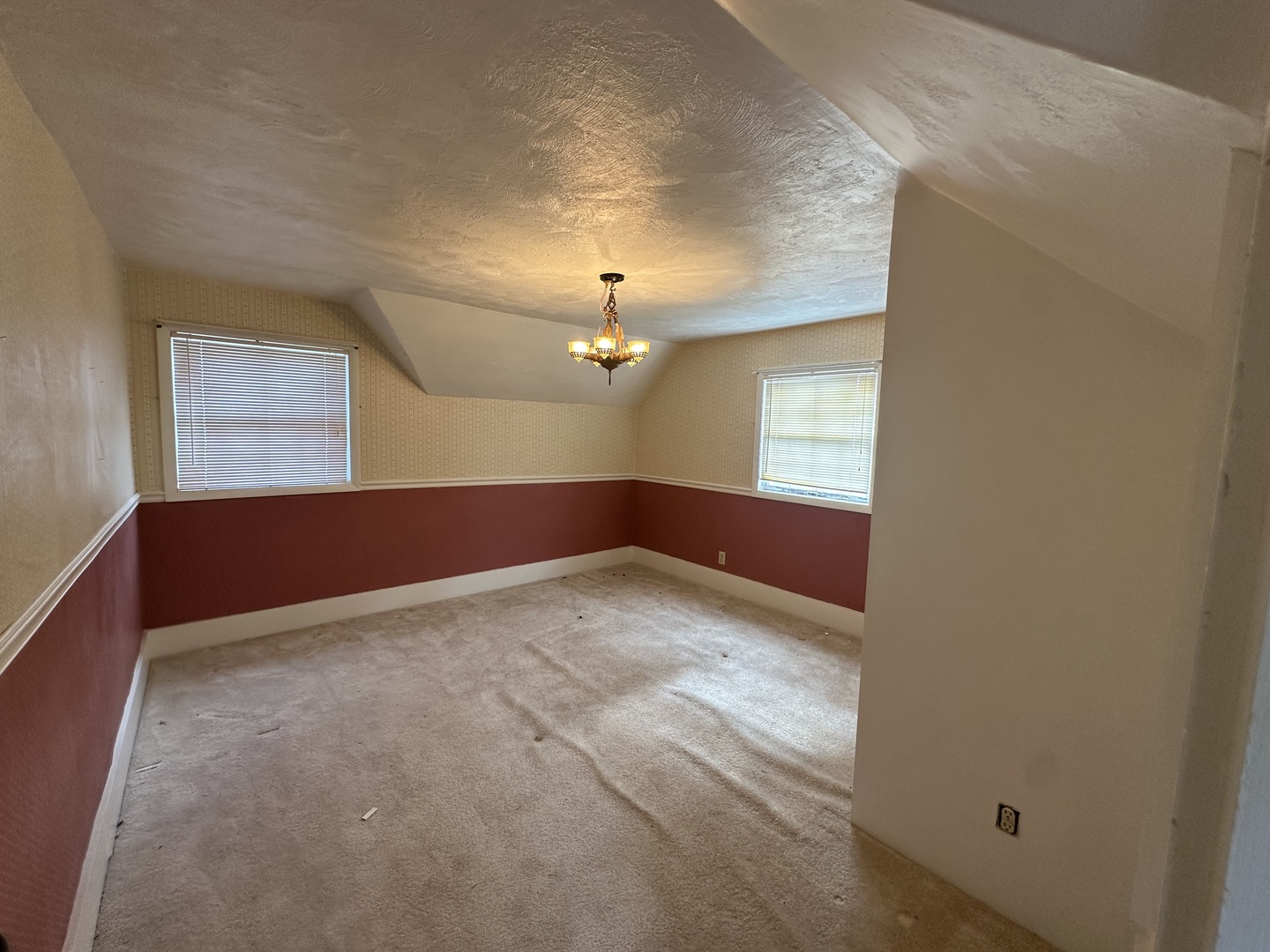 10015 Stichter Street Fenton, IL 61251 - Photo 28 of 35 a view of empty room with windows