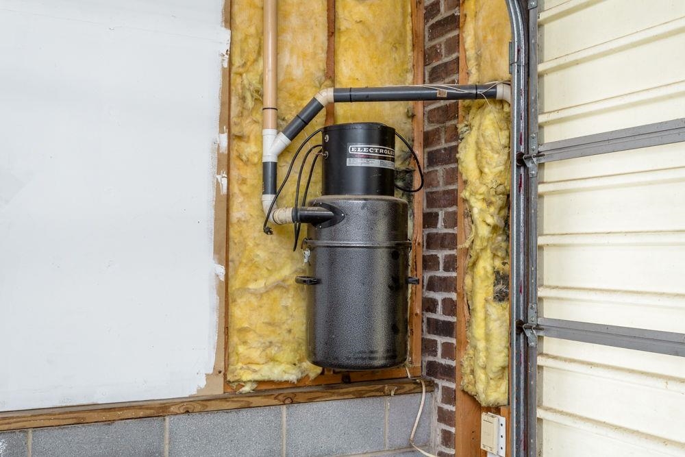 10807 Indian Trail Road Harrisonburg, VA 22802 - Photo 17 of 32 a view of a door with wooden floor