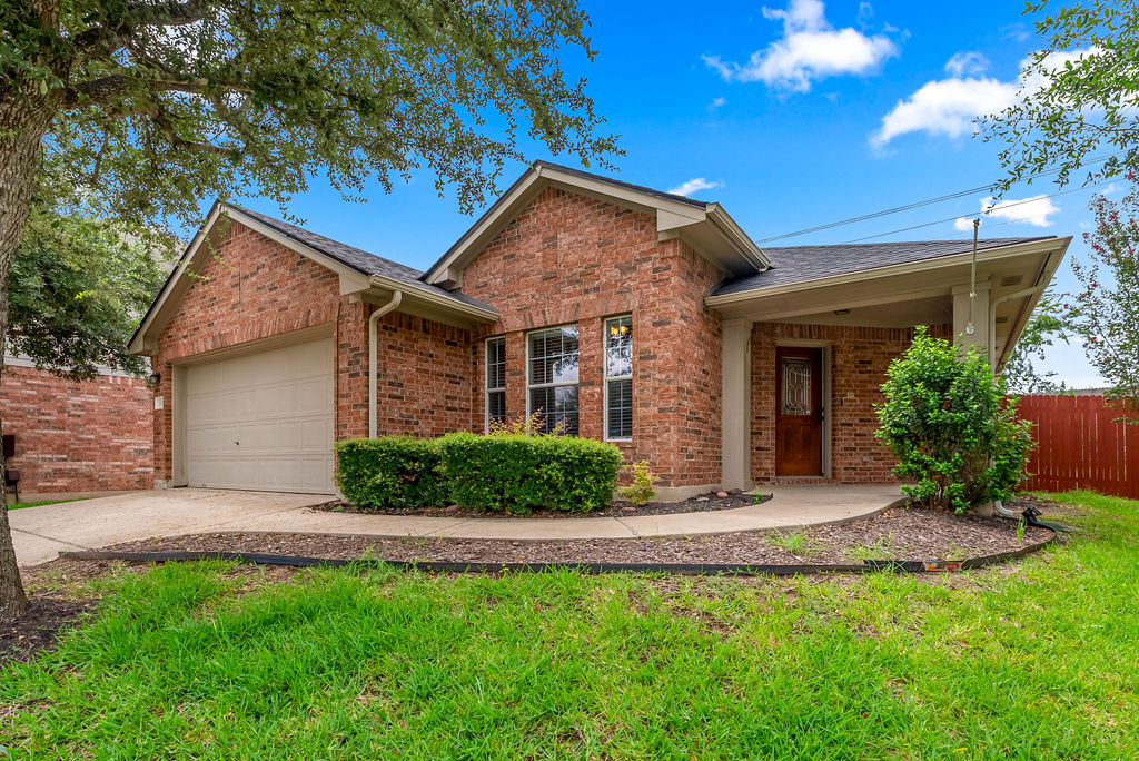 1541 Stone Rim Loop Buda, TX 78610 - Photo 2 of 20