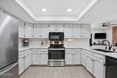 $609,900 | 12627 South 38th Place, Phoenix, AZ 85044