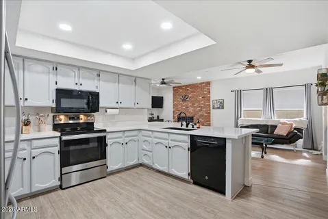 $609,900 | 12627 South 38th Place, Phoenix, AZ 85044