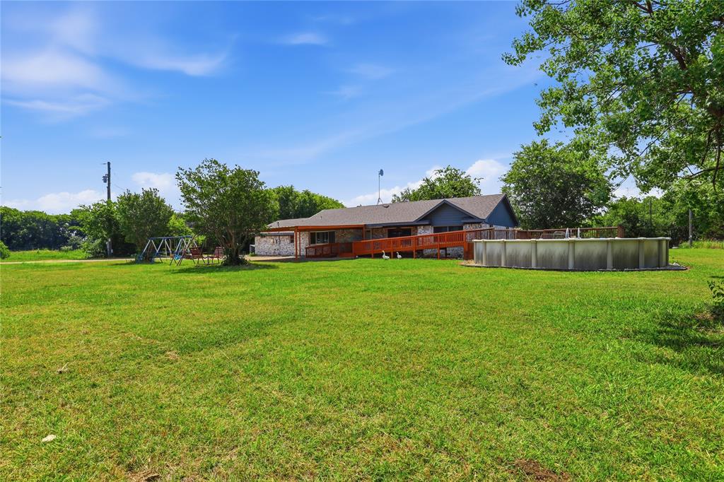 1517 Wiggins Road Maypearl, TX 76064 - Photo 3 of 31