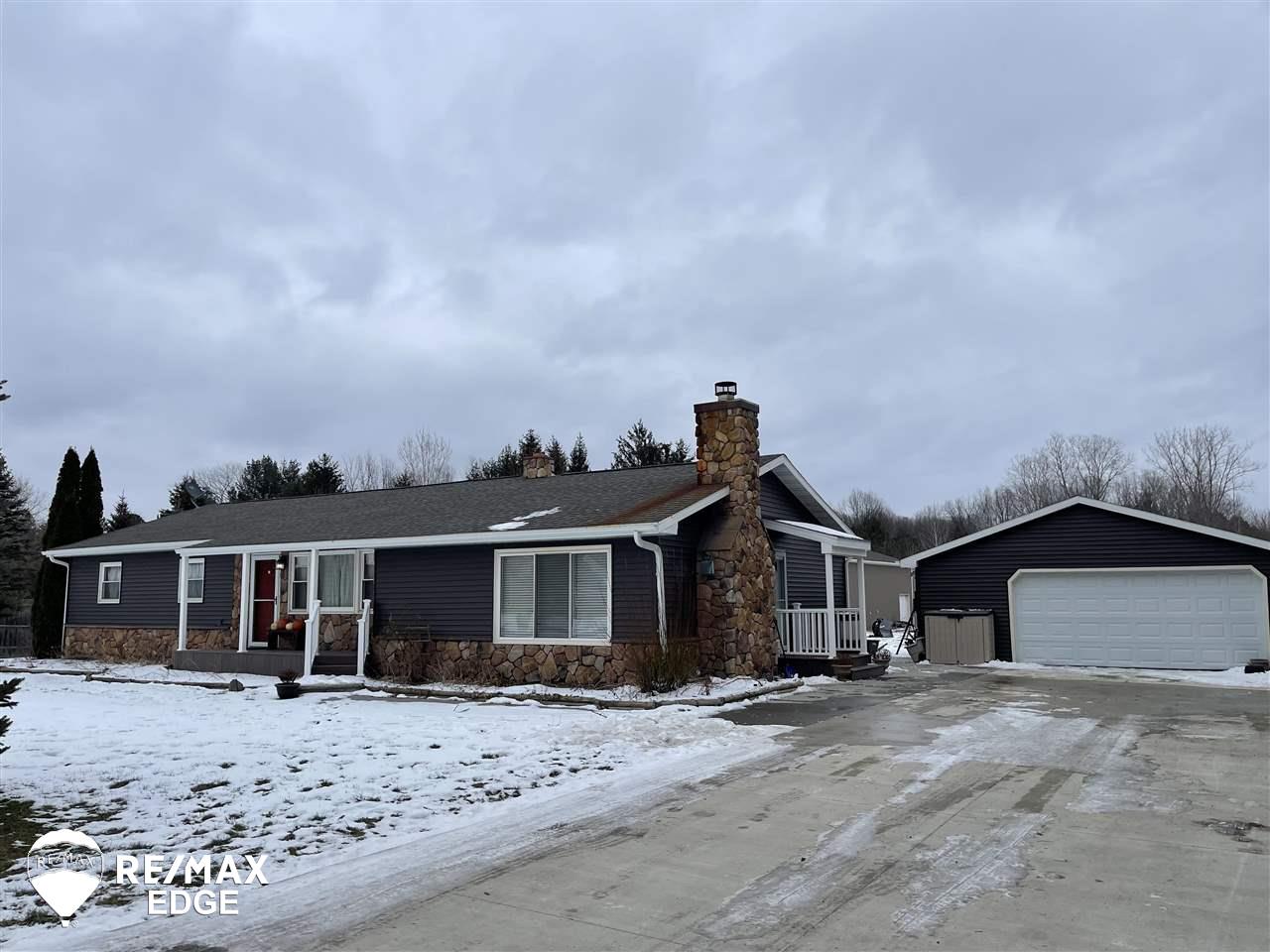 9234 North Webster Road Clio, MI 48420 - Photo 1 of 43 50064142.JPG