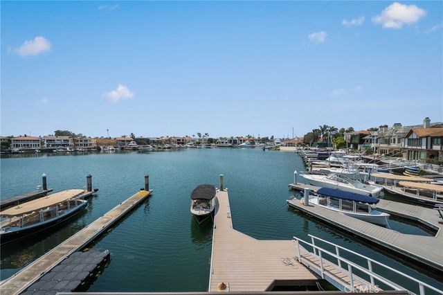 $12,700,000 | 73 Linda Isle, Newport Beach, CA 92660
