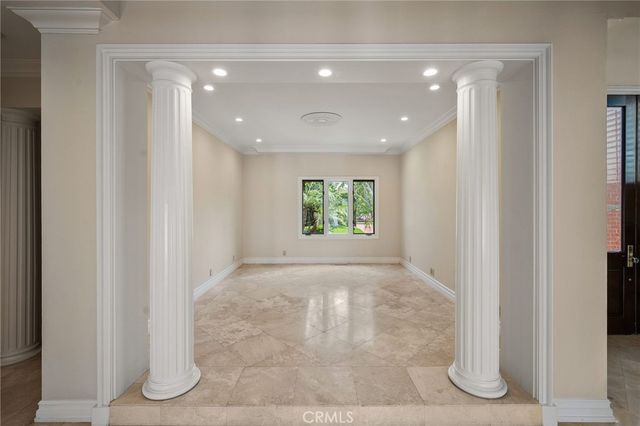 $12,700,000 | 73 Linda Isle, Newport Beach, CA 92660