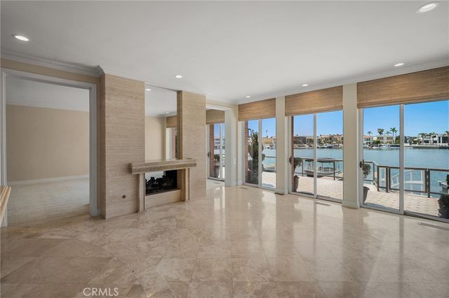 $12,700,000 | 73 Linda Isle, Newport Beach, CA 92660