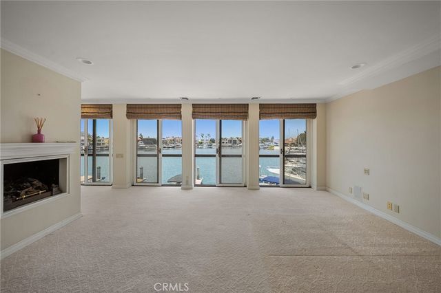 $12,700,000 | 73 Linda Isle, Newport Beach, CA 92660