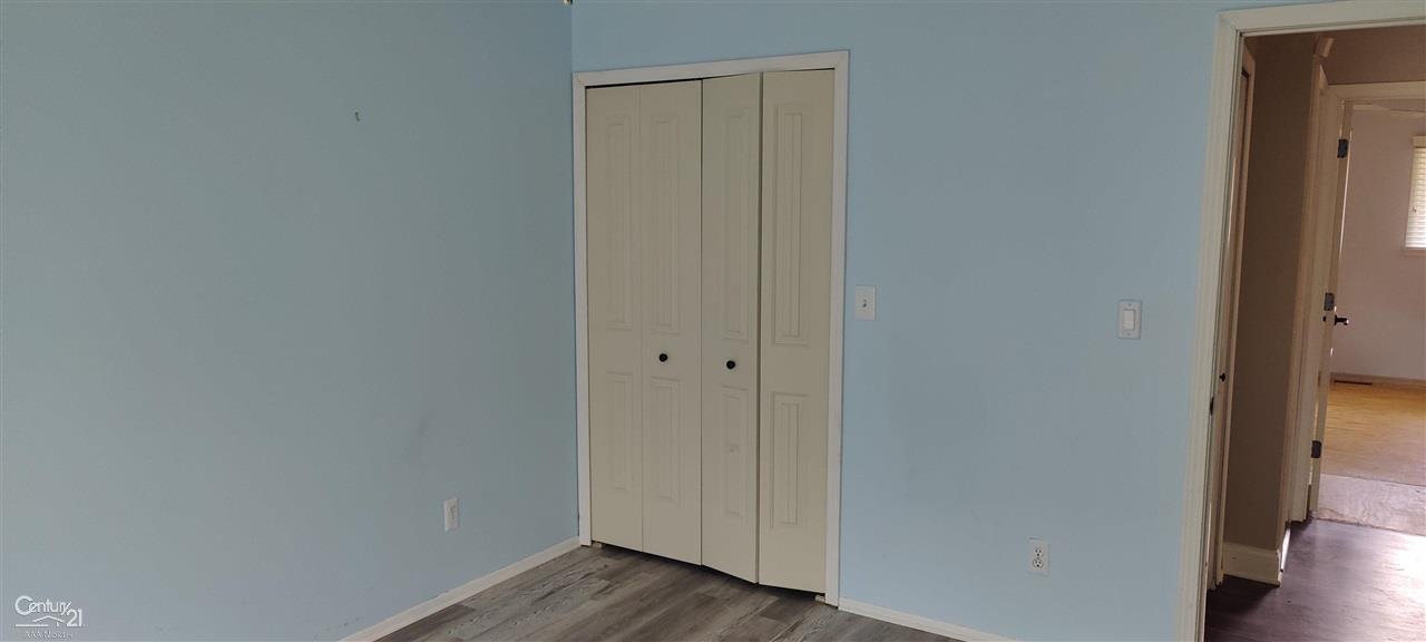 29910 High Valley Road Farmington, MI 48331 - Photo 24 of 34