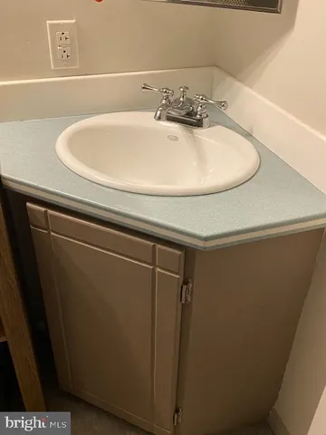 $156,900 | 730 South Shore Trail, Central City, PA 15926