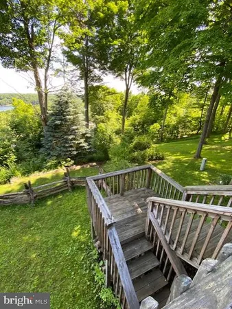 $156,900 | 730 South Shore Trail, Central City, PA 15926