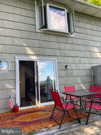 $156,900 | 730 South Shore Trail, Central City, PA 15926