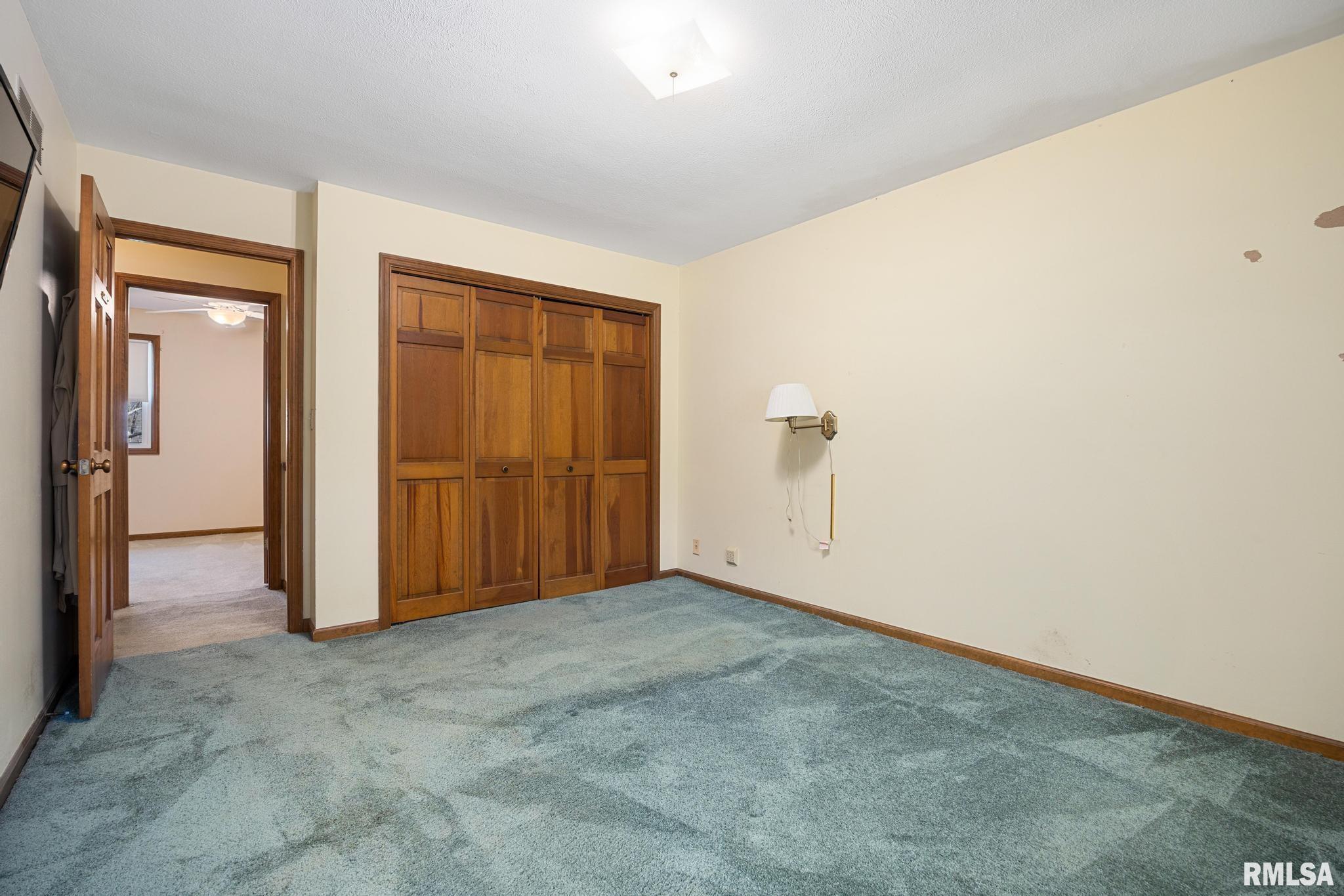 2353 Hollands Grove Road Washington, IL 61571 - Photo 16 of 41