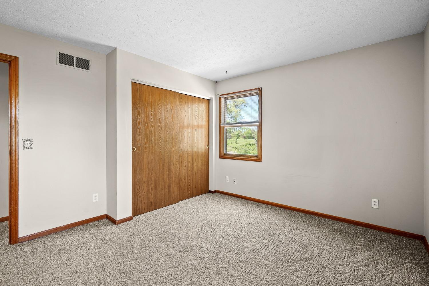 6428 Thompson Road Cincinnati, OH 45247 - Photo 24 of 62