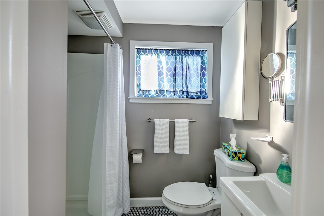 3220 Post Road Warwick, RI 02886 - Photo 16 of 30