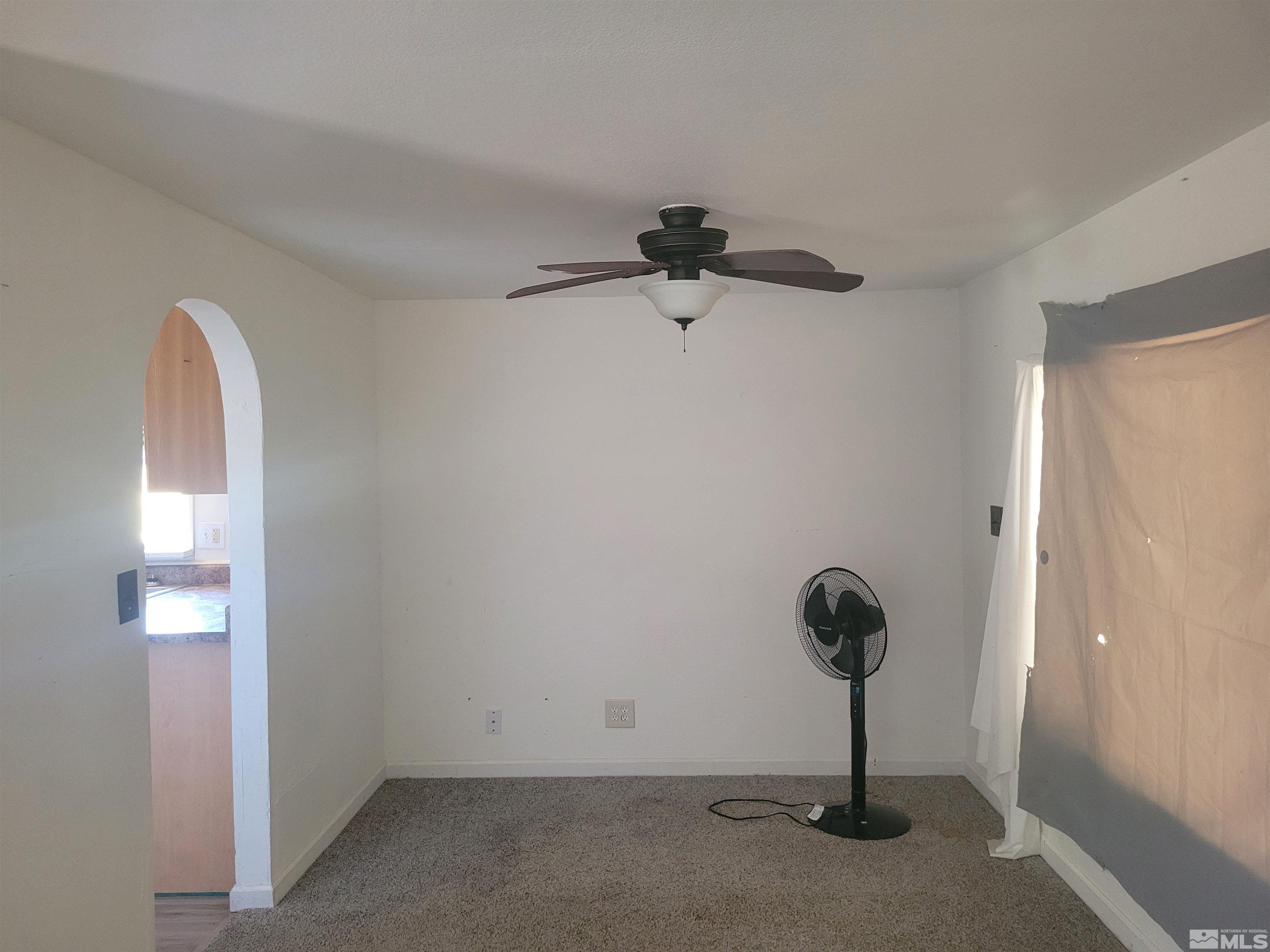 17820 Mockingbird Drive Reno, NV 89508 - Photo 5 of 14 a view of entryway with a fan
