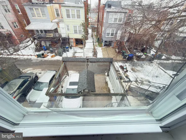 a view of multiple houses