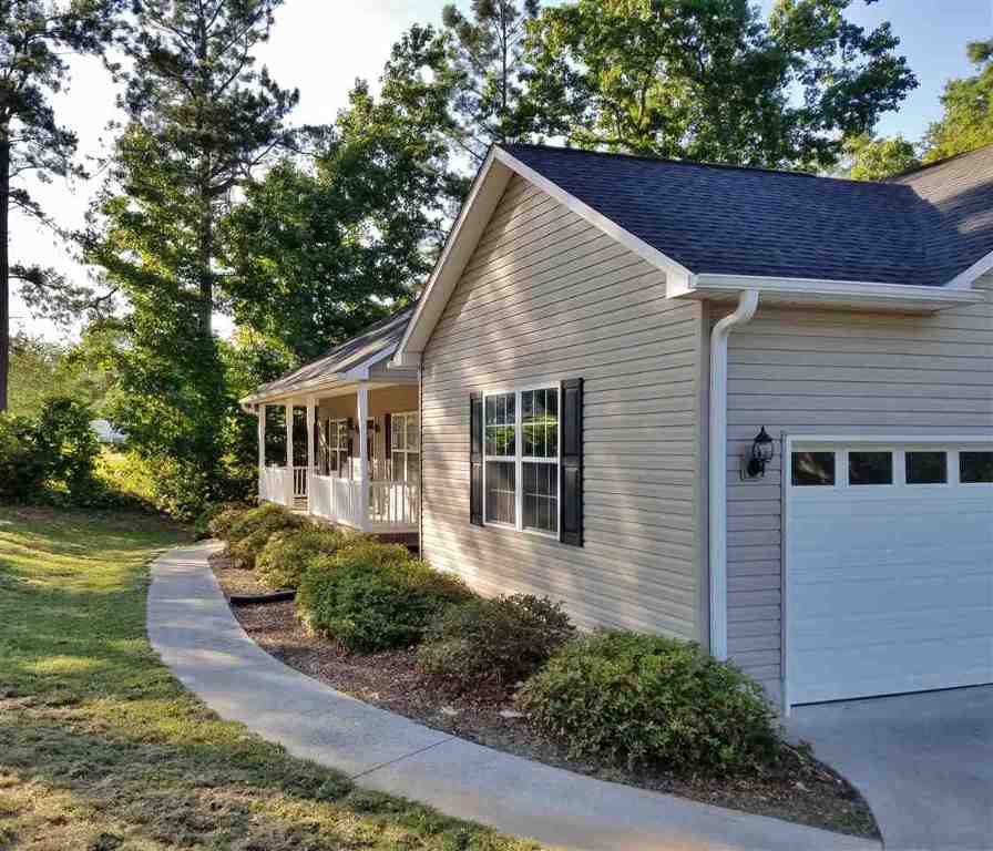 305 Tillotson Road Anderson, SC 29621 - Photo 4 of 31