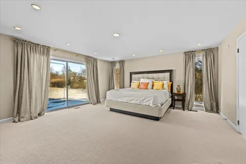 $1,075,000 | 2035 Kipling Court, Highland Park, IL 60035