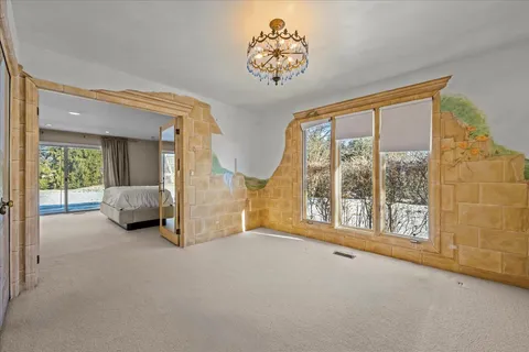 $1,075,000 | 2035 Kipling Court, Highland Park, IL 60035