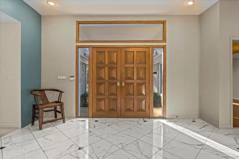 $1,075,000 | 2035 Kipling Court, Highland Park, IL 60035