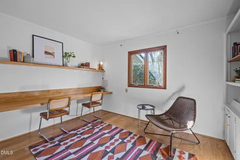 $1,050,000 | 1709 Curtis Road, Chapel Hill, NC 27514