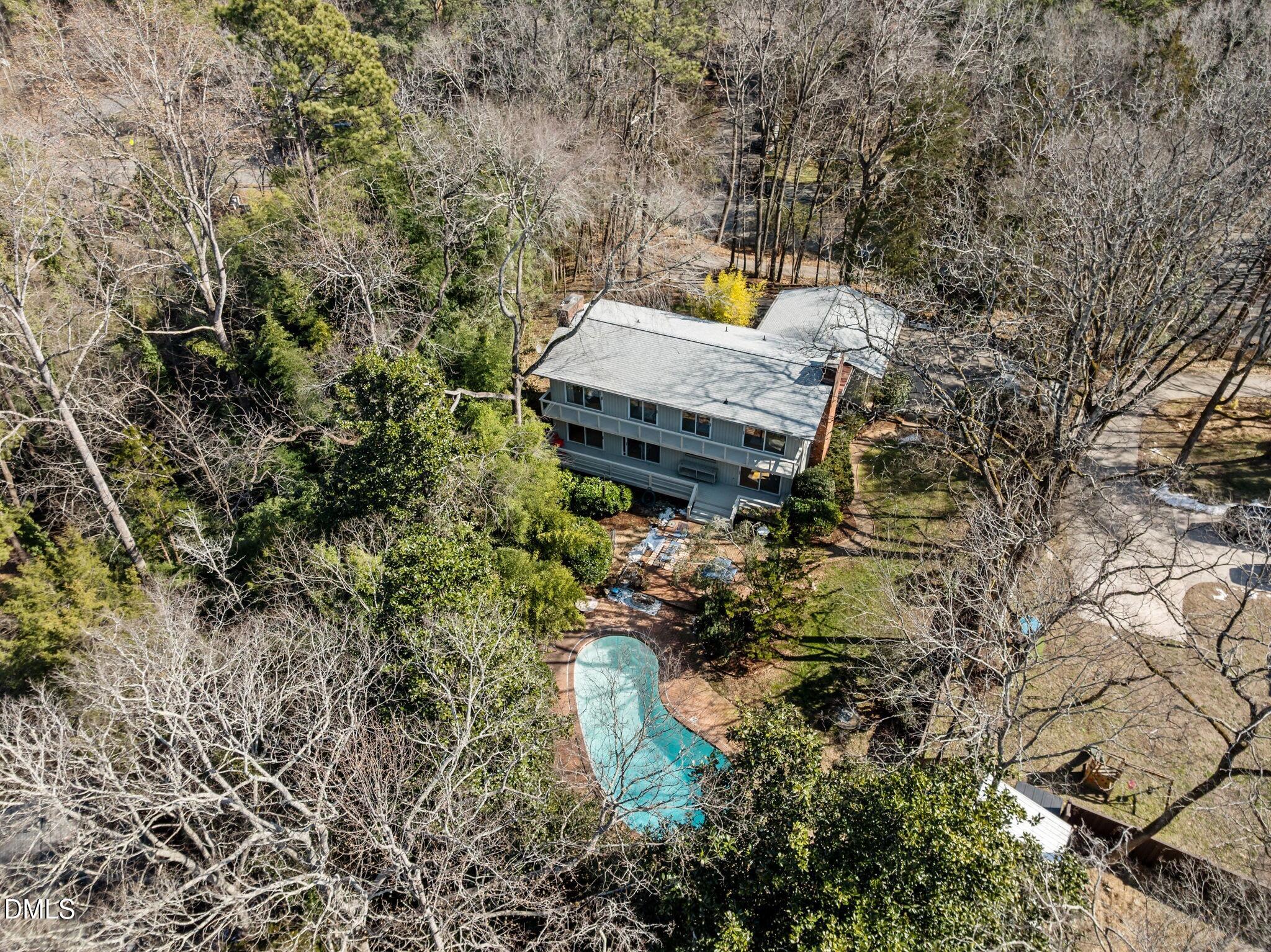 1709 Curtis Road Chapel Hill, NC 27514 - Photo 3 of 62 3