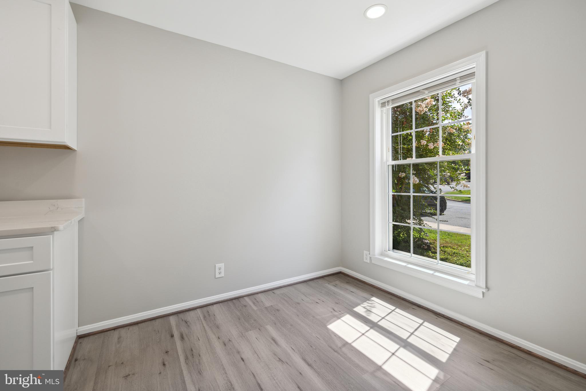 3 Rye Court Gaithersburg, MD 20878 - Photo 3 of 24 Gallery Image 3
