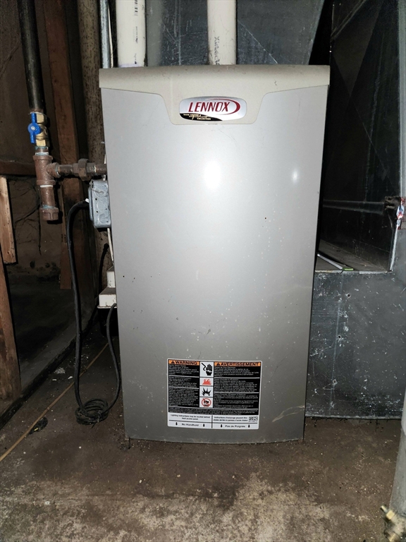 245 El Paso Street Springfield, MA 01104 - Photo 20 of 22