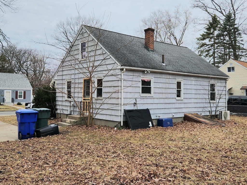 245 El Paso Street Springfield, MA 01104 - Photo 6 of 22