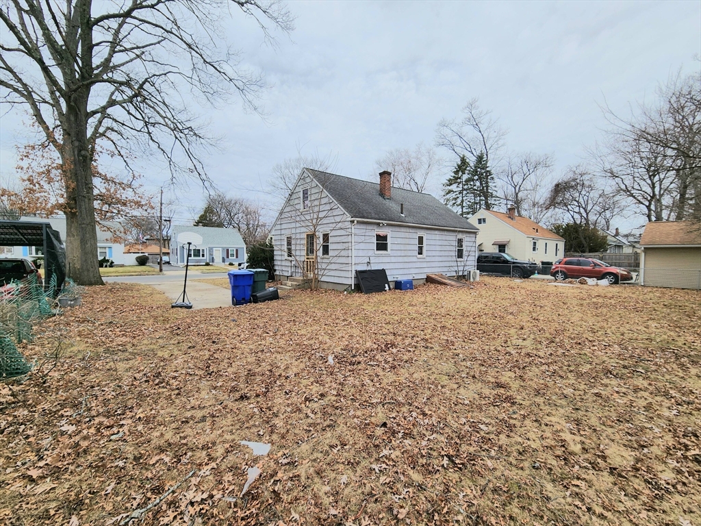 245 El Paso Street Springfield, MA 01104 - Photo 8 of 22