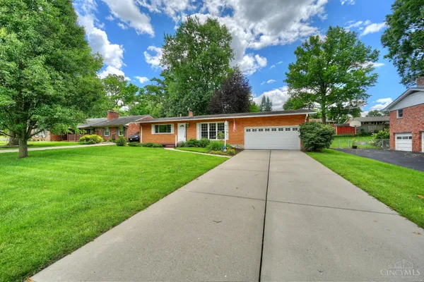 $249,000 | 1063 Newcastle Drive, Cincinnati, OH 45231