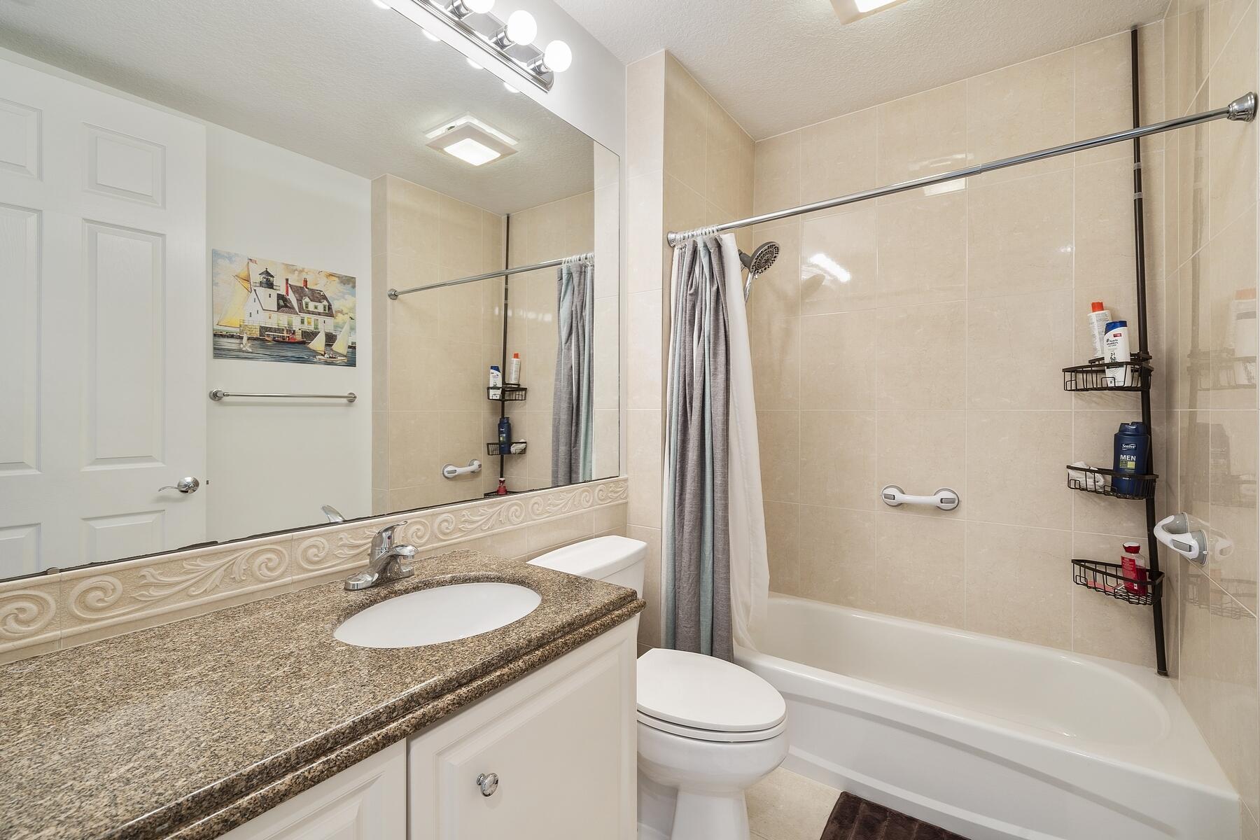 30 Harbour Isles, Unit 104 Fort Pierce, FL 34949 - Photo 9 of 18 8 - 30 Harbour Isle Dr W #104 (26)