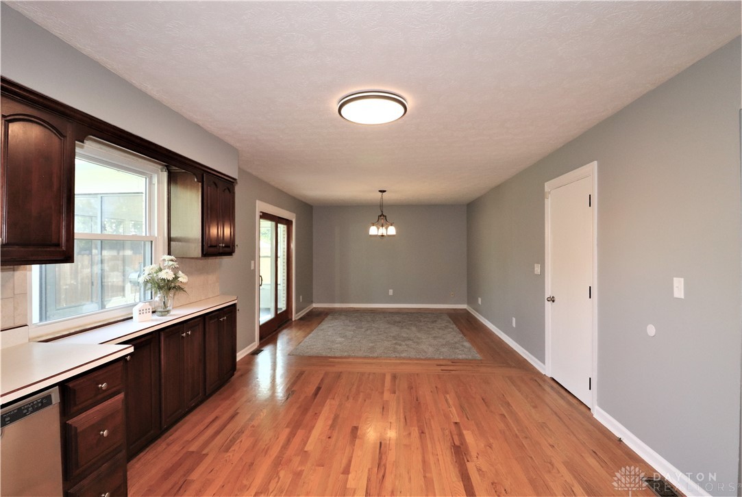 5828 River Road Fairfield, OH 45014 - Photo 7 of 22 Gallery Image 7