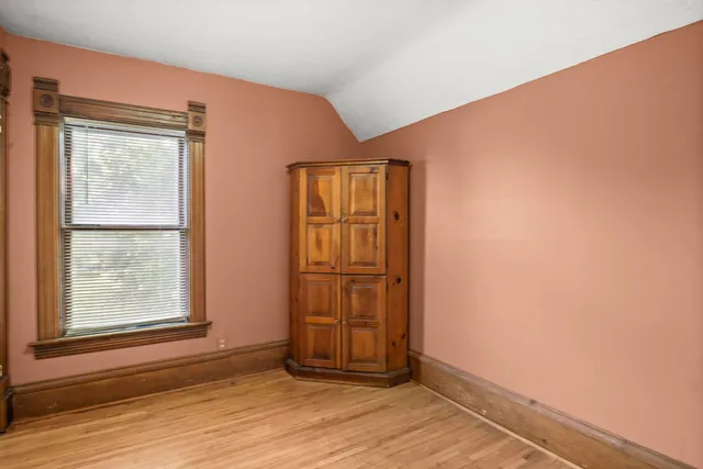 $225,000 | 822 Dekalb Avenue, Sycamore, IL 60178