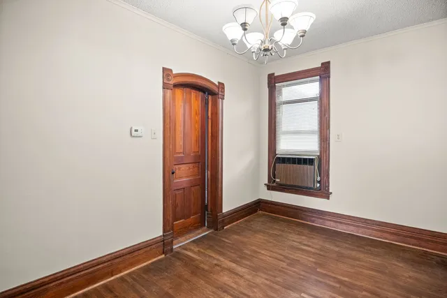 $225,000 | 822 Dekalb Avenue, Sycamore, IL 60178