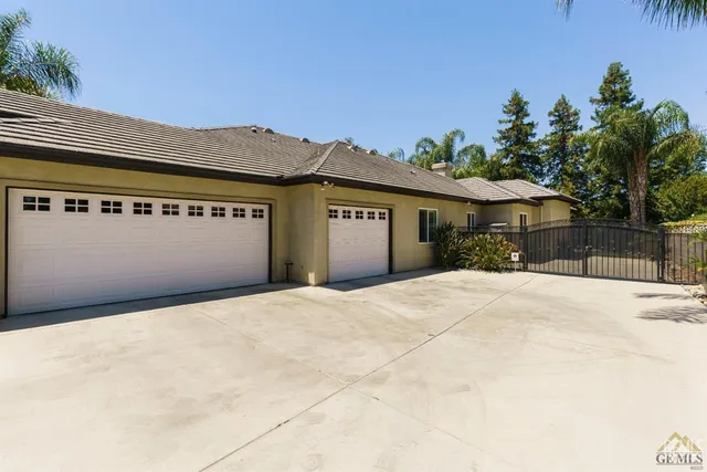 a view of large building