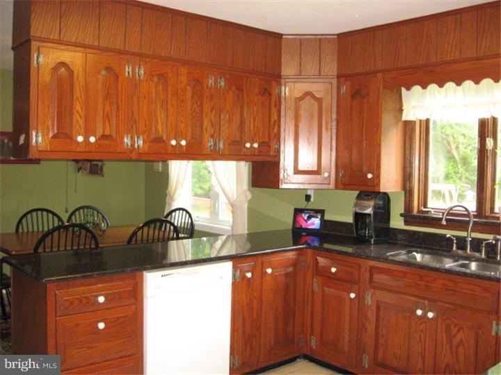 178 Maskells Mill Road Salem, NJ 08079 - Photo 6 of 24 Kitchen