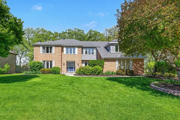$669,000 | 703 Westridge Road, Joliet, IL 60431