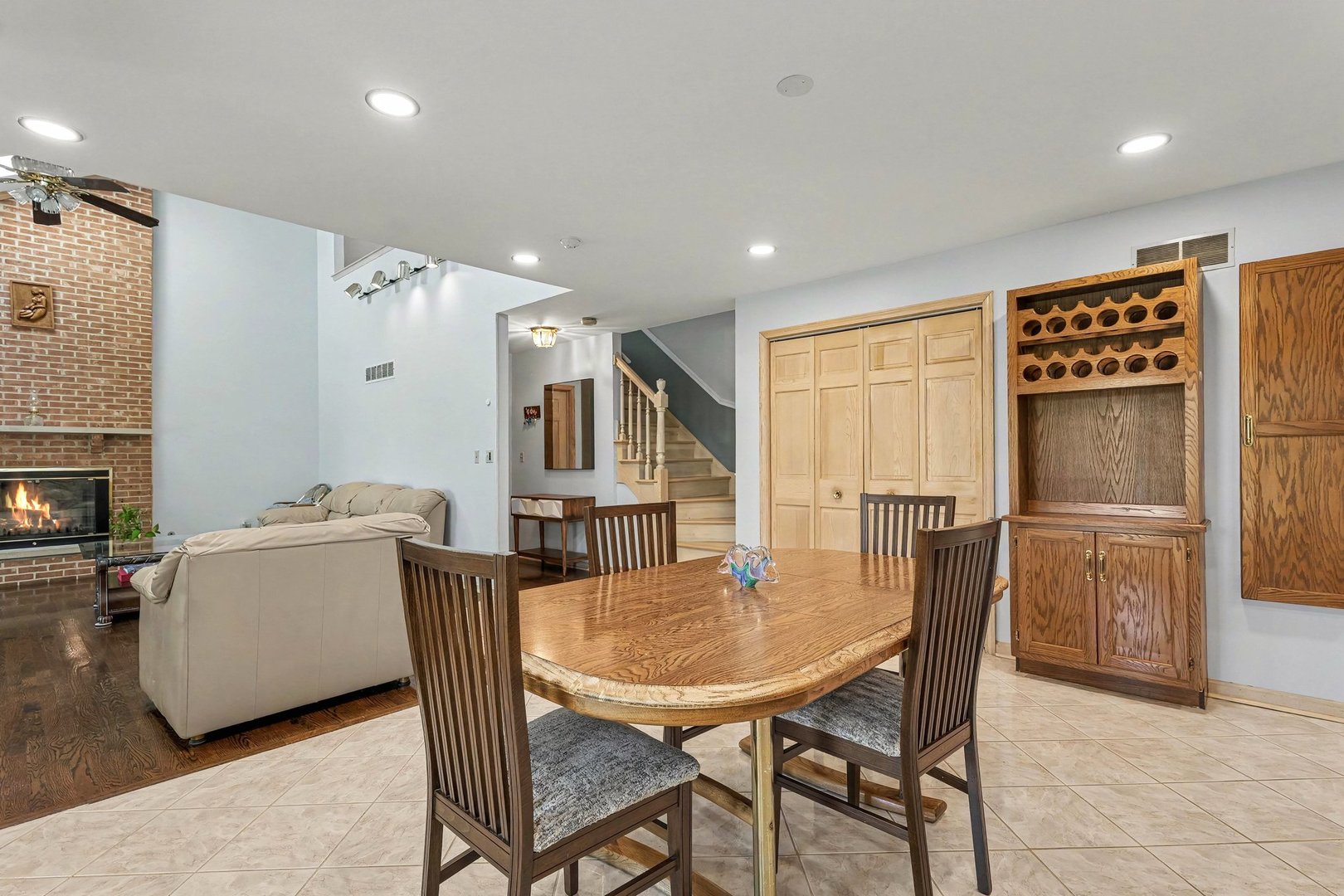703 Westridge Road Joliet, IL 60431 - Photo 12 of 53
